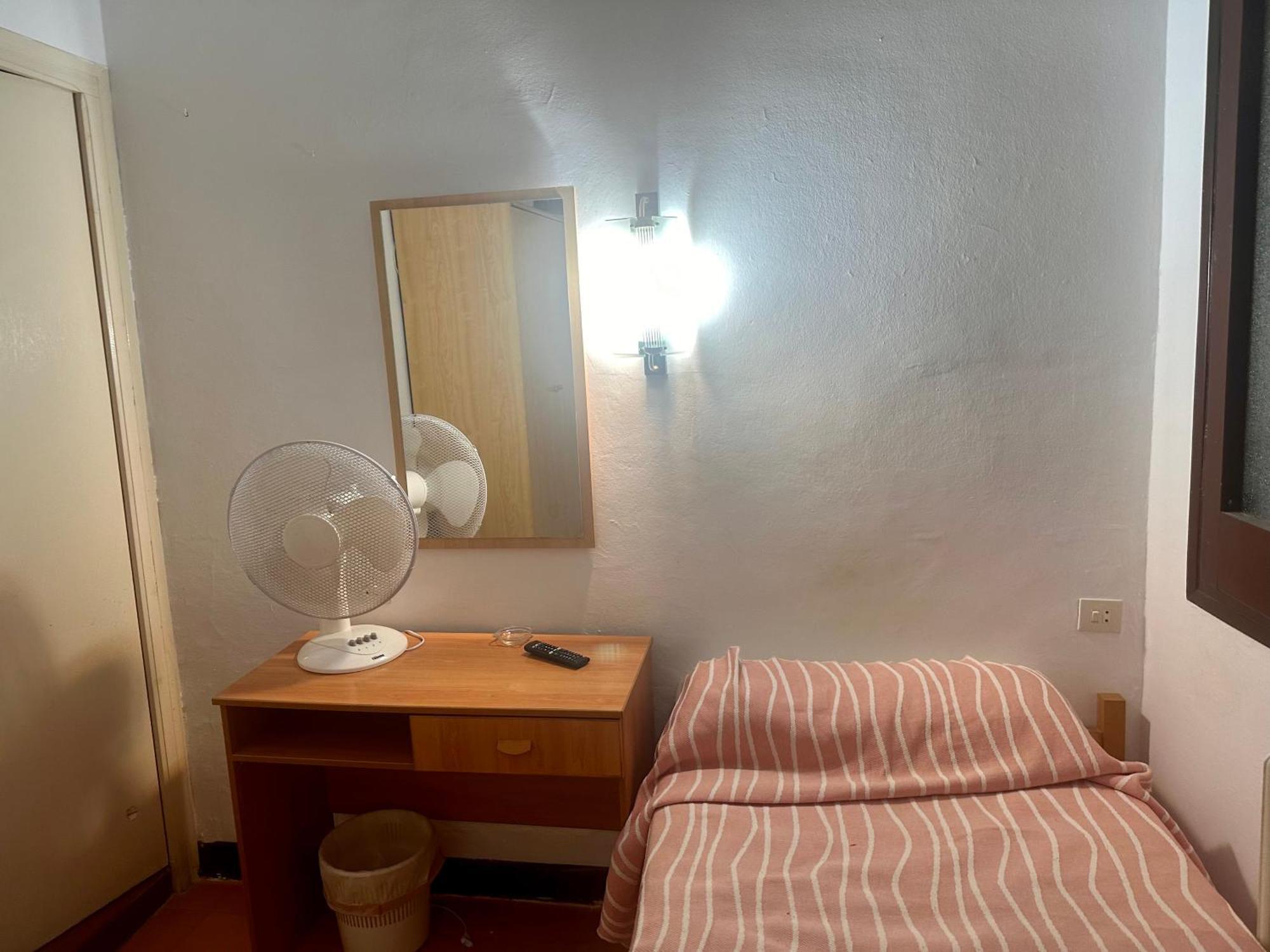 Can Setmanes By Cozycatalonia Blanes Extérieur photo